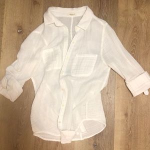 Soft Linen button down